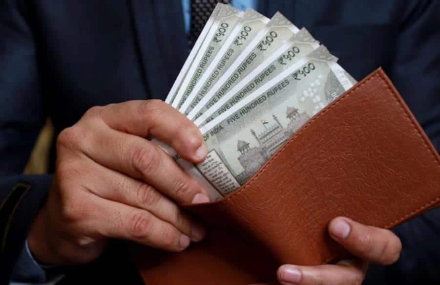 8th Pay Commission: Pensioners Seek Graded Hikes Linking Pension to Age and Last Salary