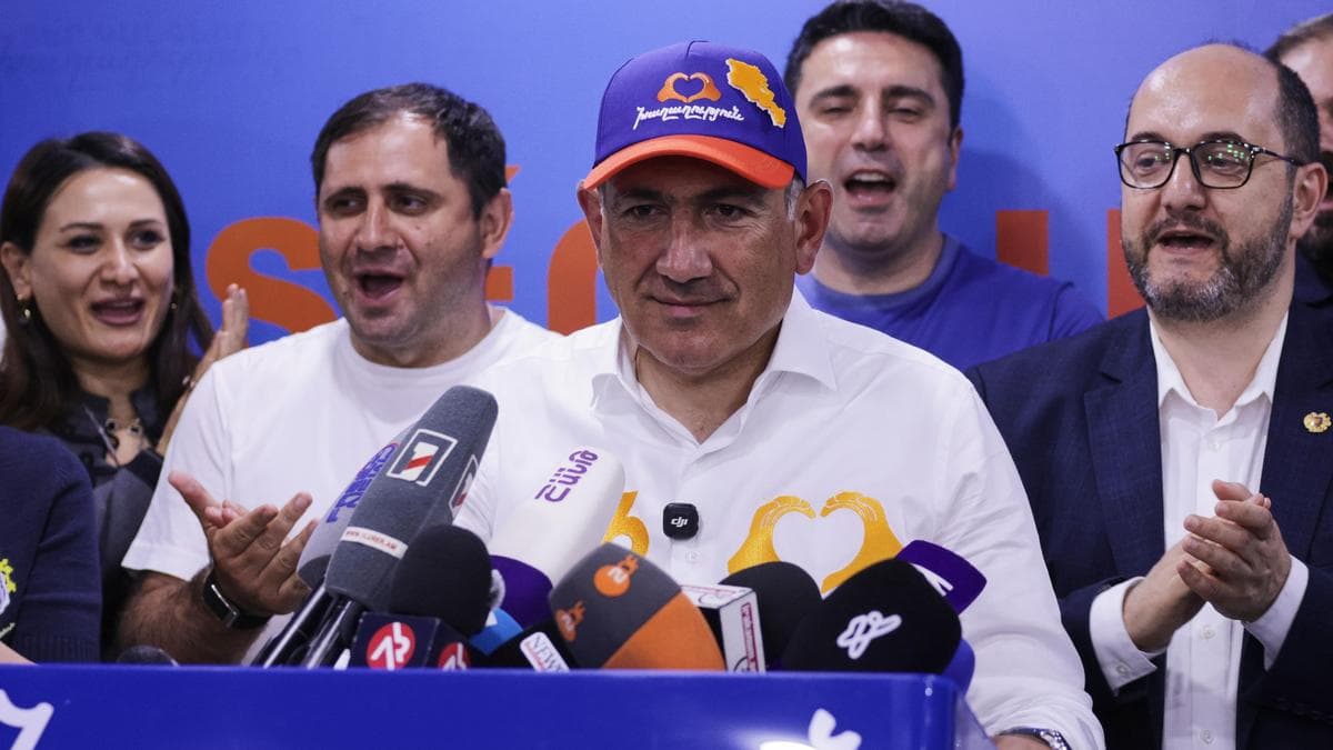Armenia Turns West: Pashinyan Claims Mandate Amid Mounting Russian Pressure
