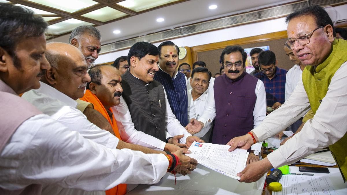 Bhopal’s Political Heat: Congress Mulls Moving MLAs as BJP Forces Third Rajya Sabha Contest