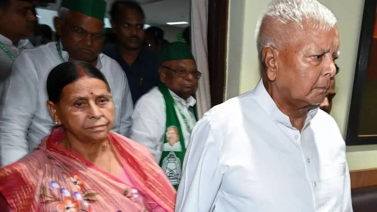 Bihar Downgrades Security for Lalu Yadav and Rabri Devi Amidst Tensions Over Official Residence