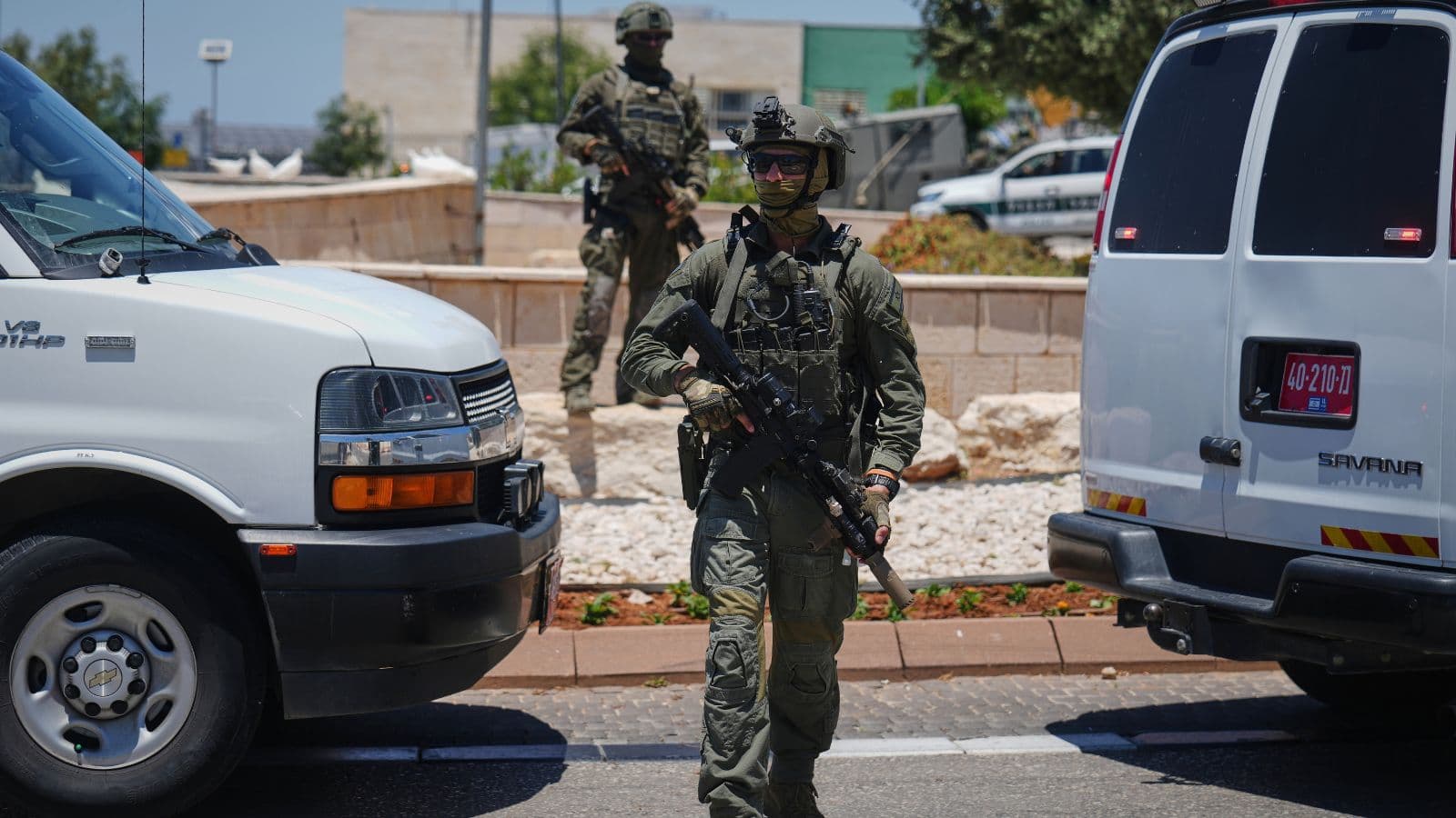 Central Israel Shooting Leaves One Dead, Sparking Political Firestorm Over ‘Extremist Breeding Ground’