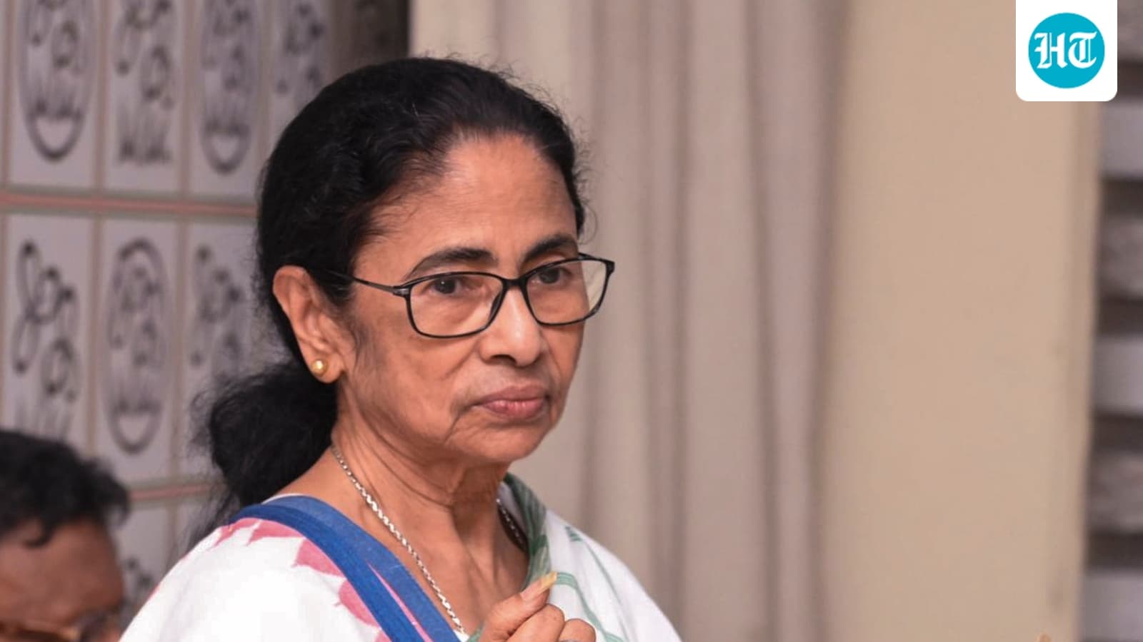 Double Whammy for Mamata Banerjee: As TMC Rebels Stake Claim in Bengal, Buzz Grows of a Repeat in Parliament