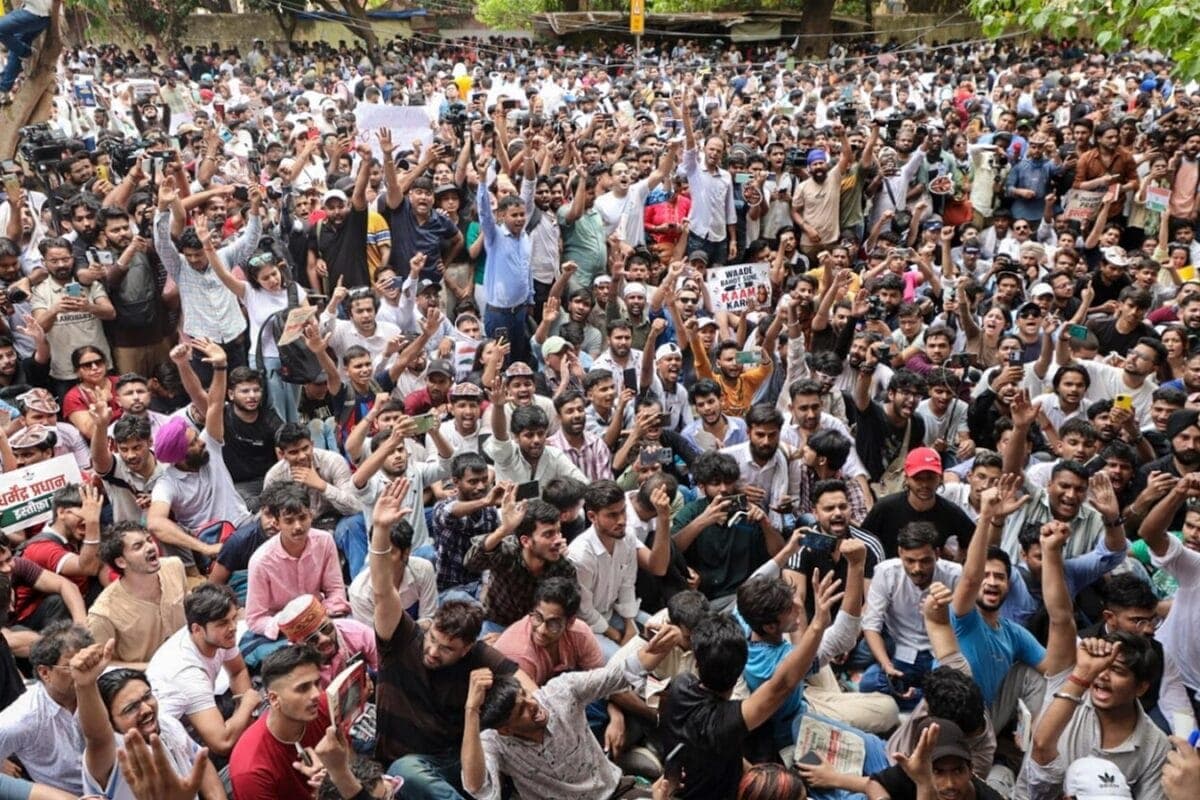 From Digital Buzz to Jantar Mantar: How the Cockroach Janta Party Fared in the Real World