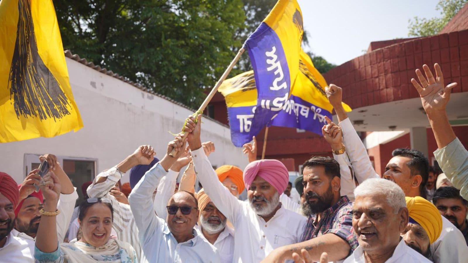 How AAP Rebounds in Urban Punjab: Decoding the 2026 Civic Election Results