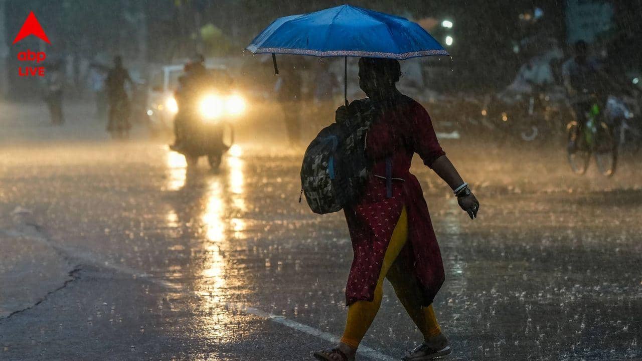 India’s Weather Paradox: IMD Issues Rain Alert for 17 States Amid Intense Heatwave Conditions Across India