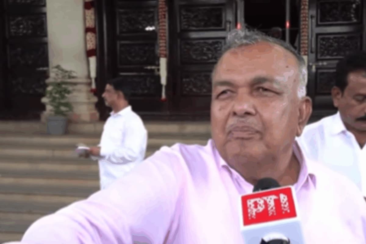 Internal Discontent Surfaces: Minister Ramalinga Reddy Mulls Resignation Over Karnataka Portfolio Allocation