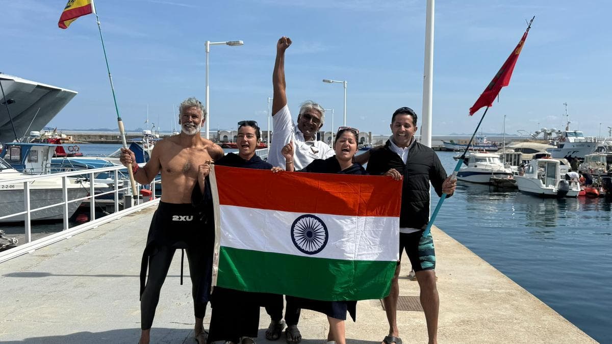 Making Waves: Bengaluru’s Srikaanth Viswanathan Leads Team Across the Strait of Gibraltar