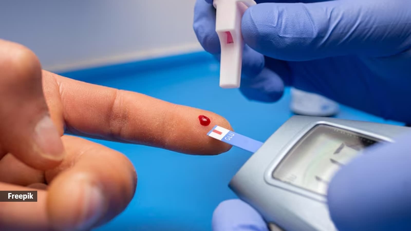 Managing Blood Sugar: How to Enjoy Fruits Safely If You Are at Risk of Diabetes