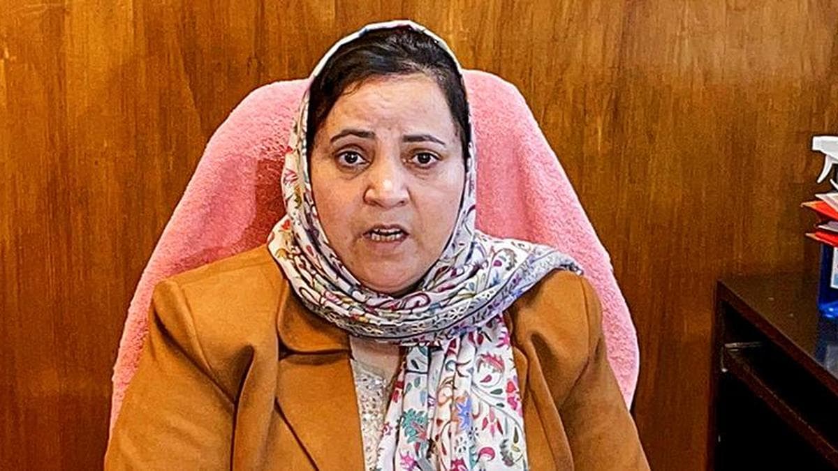 Political Tussle Erupts Over AIIMS Awantipora Site Visit in Jammu and Kashmir