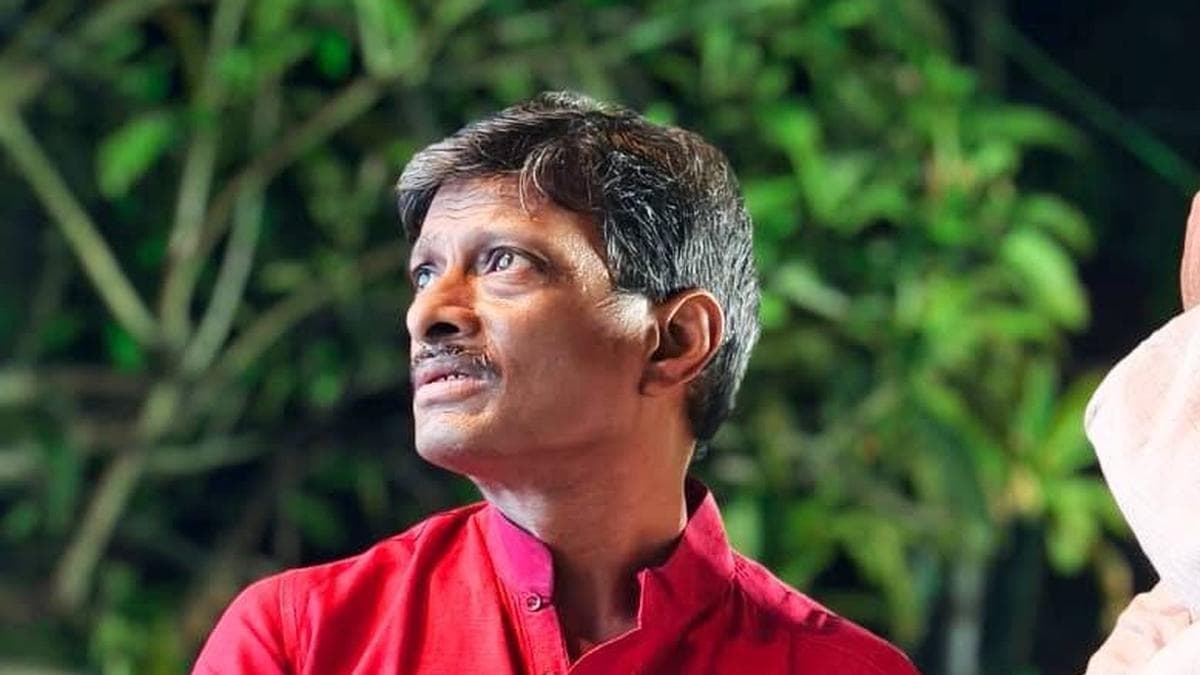 Public Outrage Spills Over: Kolkata Councillor Dasgupta Faces Egg Attack Following Arrest