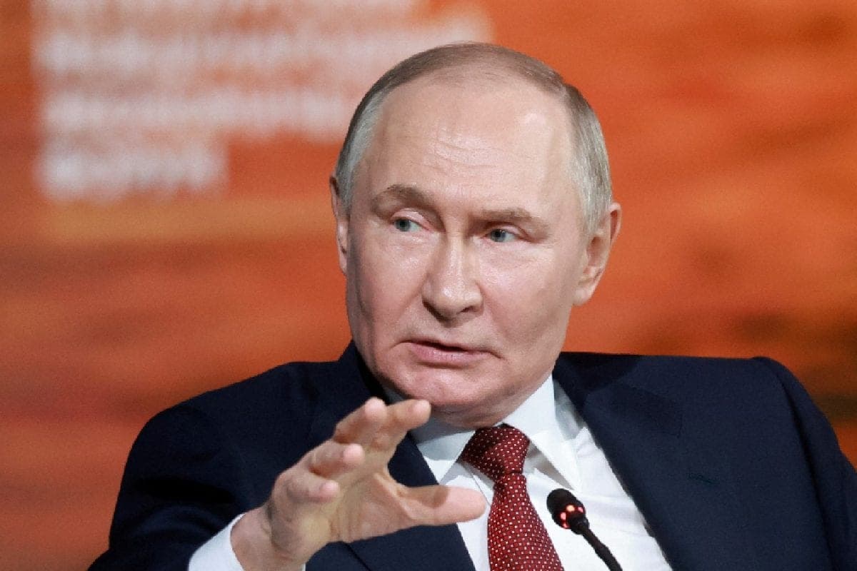 Putin Says Russia Ready For Peace Deal With Ukraine; Urges Kyiv To Accept Anchorage Conditions