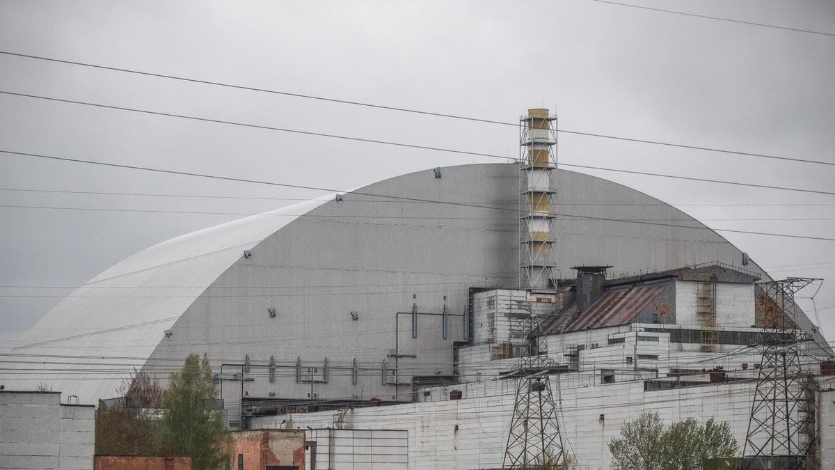 Russian Drone Strike Hits Spent Nuclear Fuel Storage Facility Near Chornobyl