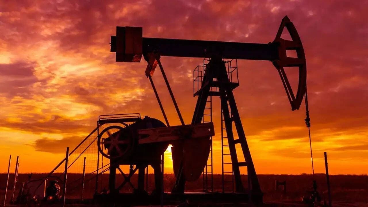 Sechin claims US energy giants are reaping windfall from Strait of Hormuz closure