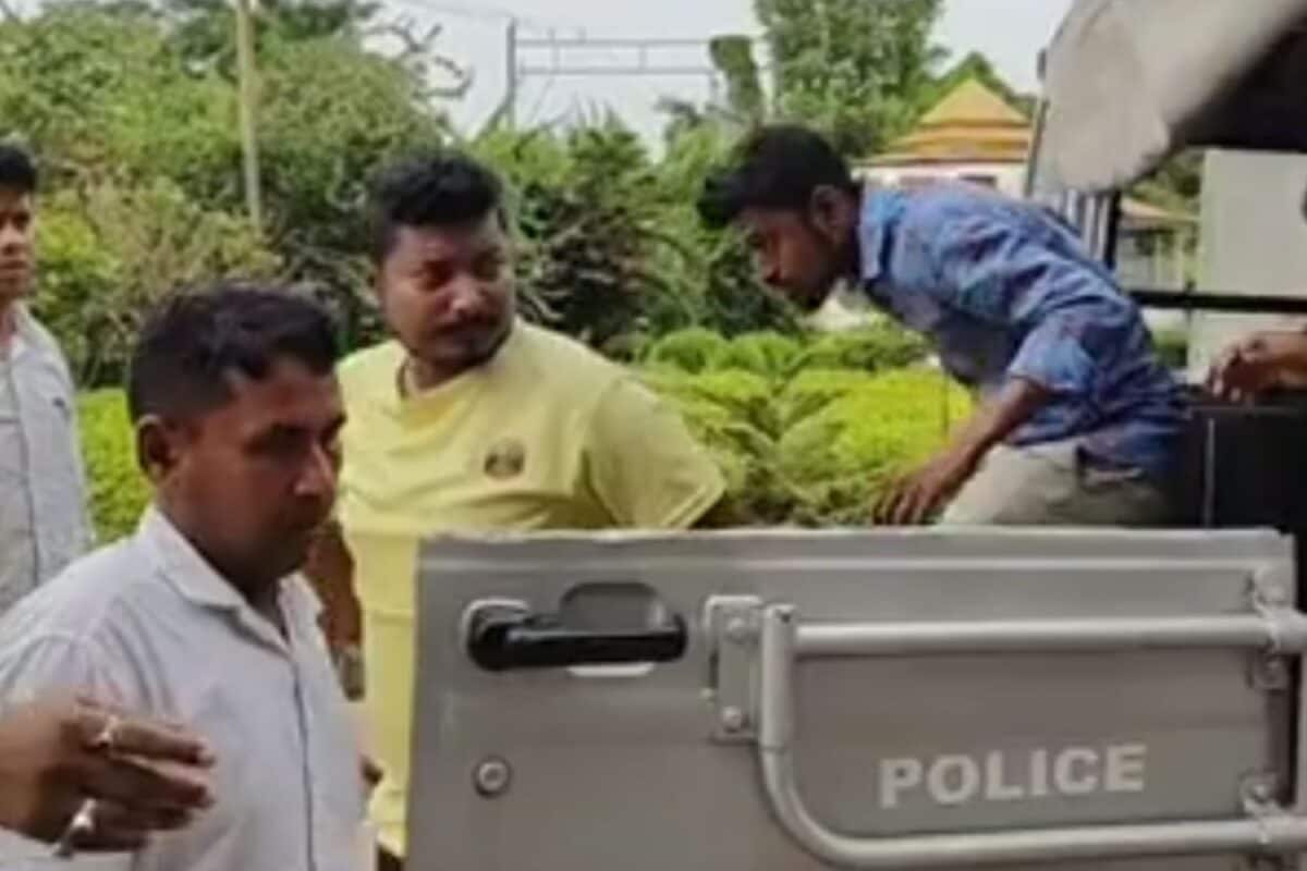 Security Tightened: BSF Foils Infiltration Bid in Murshidabad as Five Are Caught at Border