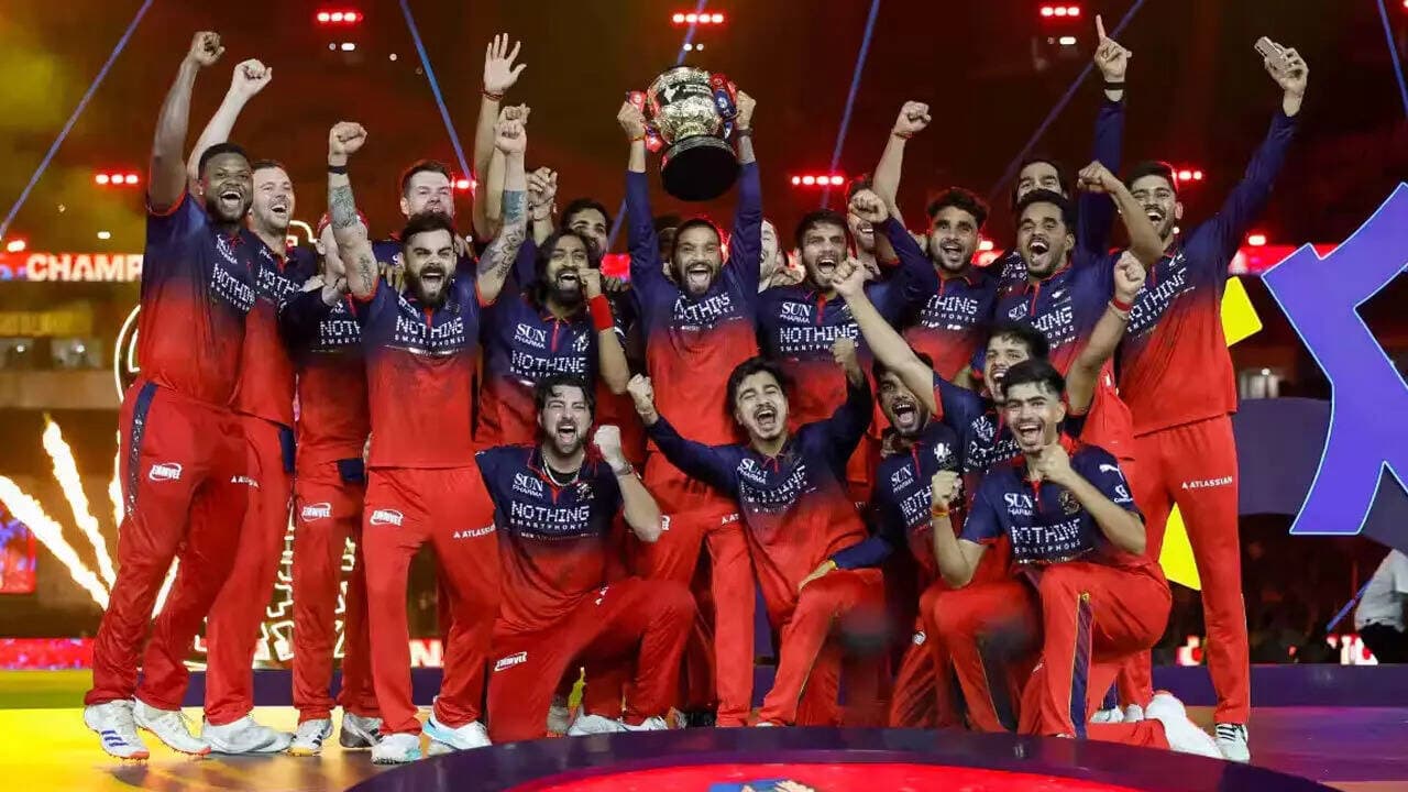 The Great IPL Paradox: Why Batting Fireworks Often Fizzle Out in the Final
