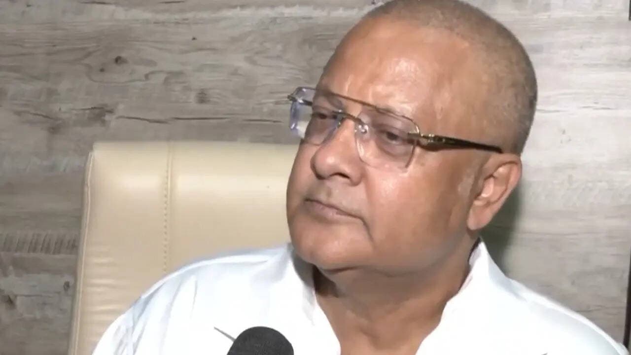 TMC Minority Cell Secretary Ajmal Siddiqui Resigns, Blames Abhishek Banerjee for Party's Decline
