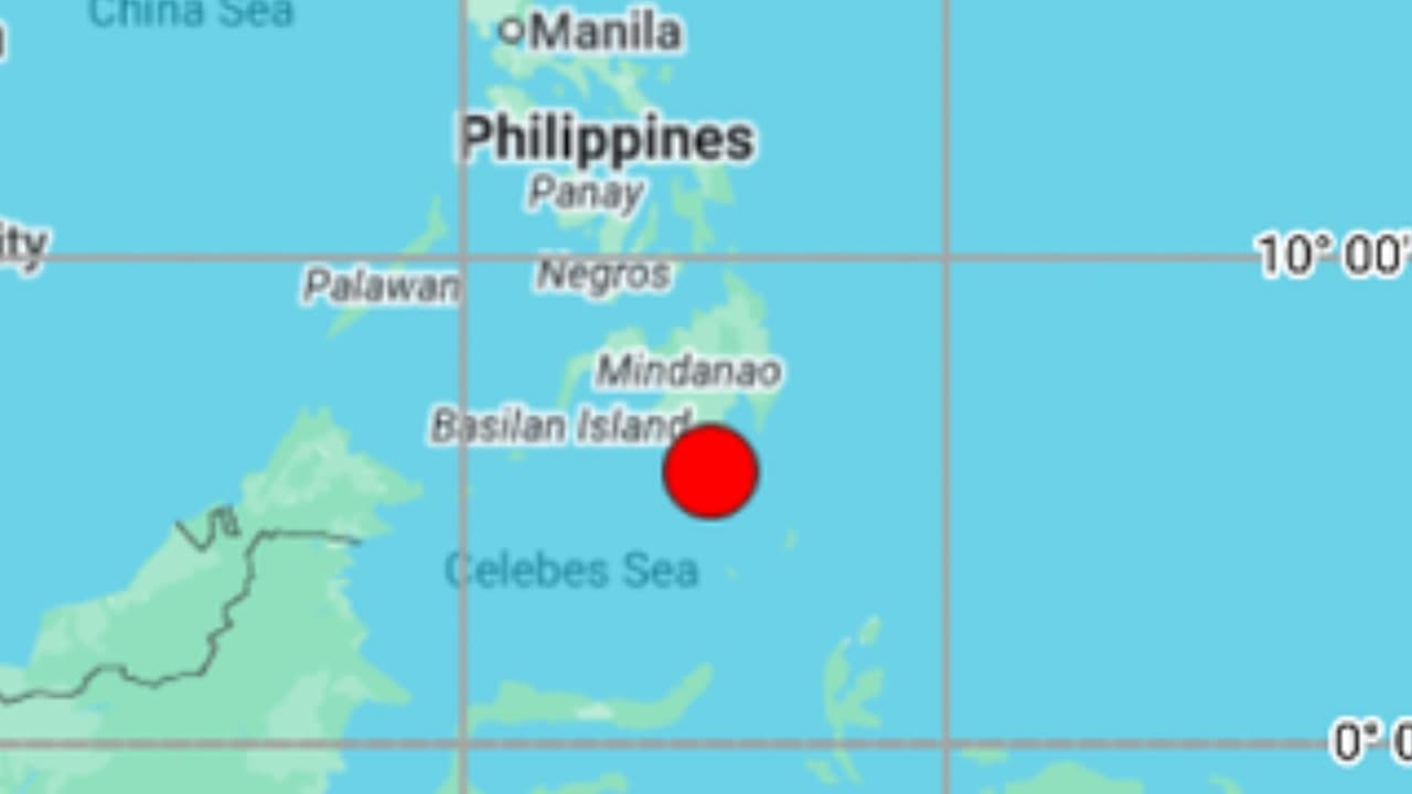 Tsunami warnings issued as powerful 7.8 magnitude earthquake strikes southern Philippines