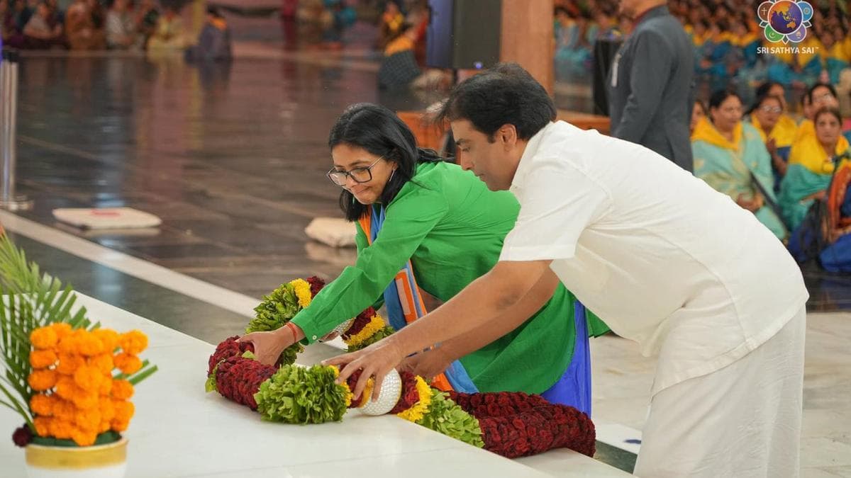 वेनेजुएला की कार्यवाहक राष्ट्रपति डेल्सी रोड्रिगेज ने प्रशांति निलयम का दौरा कर आध्यात्मिक संबंध मजबूत किए