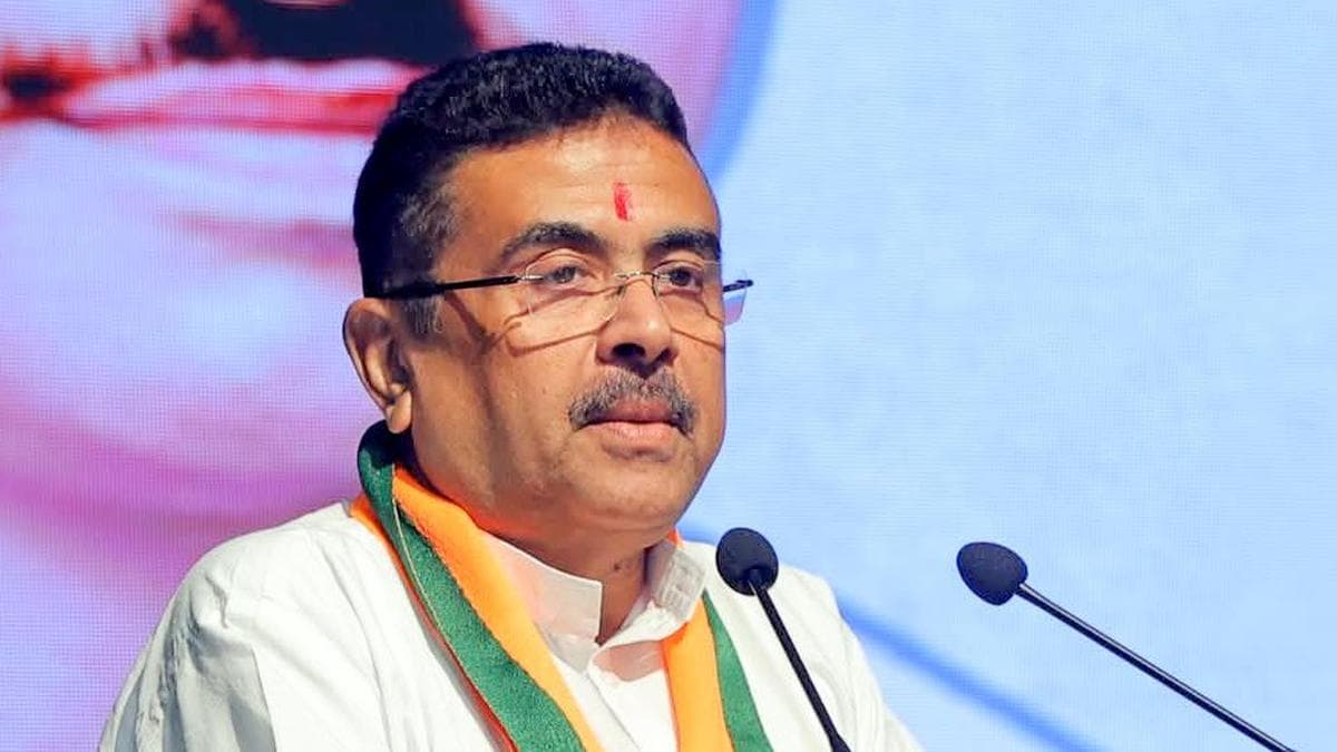 पश्चिम बंगाल के CM सुवेंदु अधिकारी का दावा: महीने भर चले अभियान में 4,800 अवैध घुसपैठियों को निकाला गया