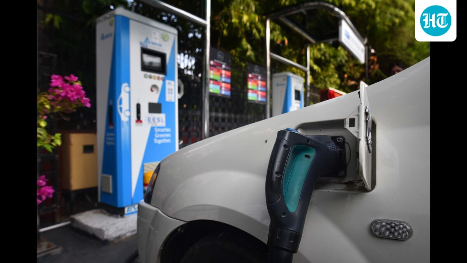 Why India’s EV dream is hitting a speed bump
